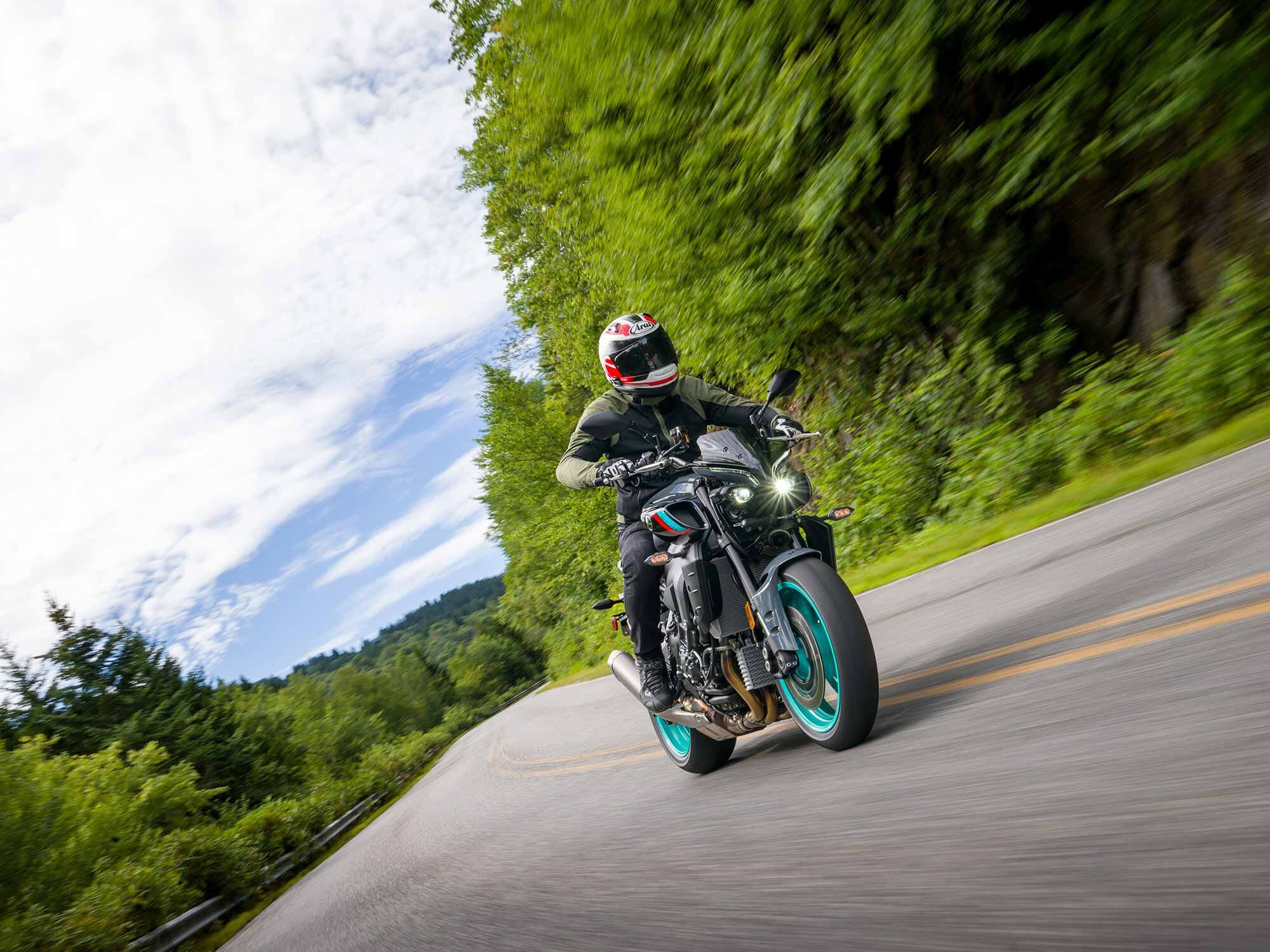 Is Yamaha's 2022 MT-10 the Best Naked Bike in its Class