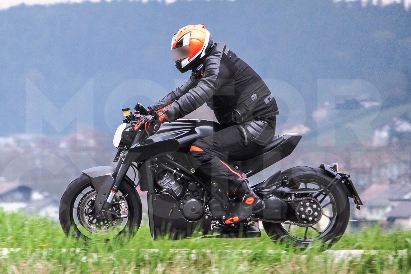 SPIED! 2017 Husqvarna 1301 Power Cruiser | Prototype Spy Shots ...