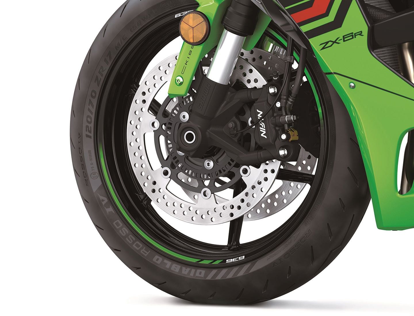 Large-diameter semi-floating dual discs and four-piston calipers appear on the new ZX-6R as well, for improved stopping power.