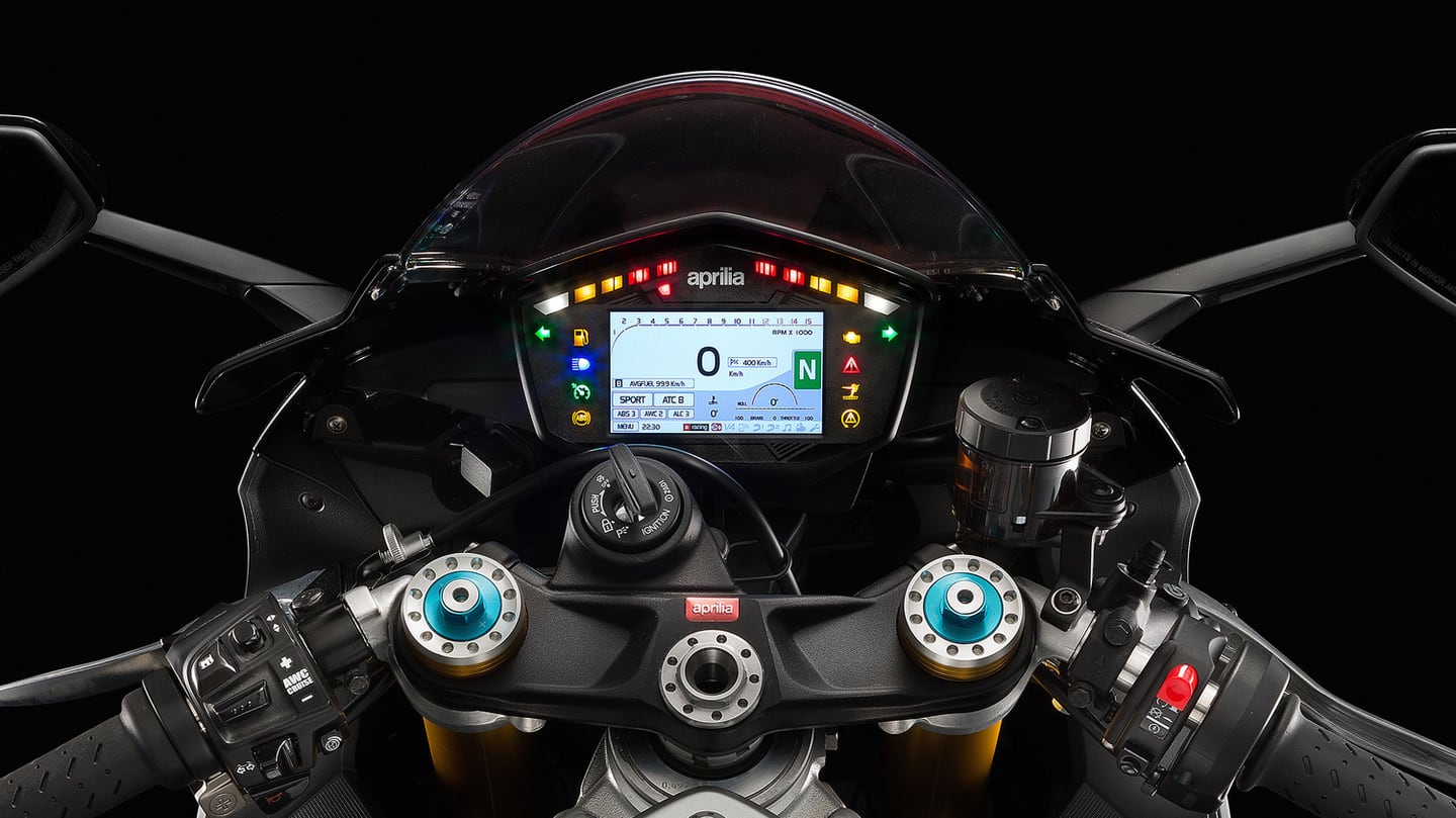 aprilia rsv4 rf 2017