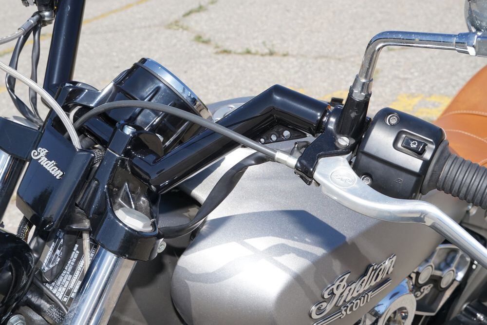 TRASK HANDLEBARS FOR THE INDIAN SCOUT Motorcyclist