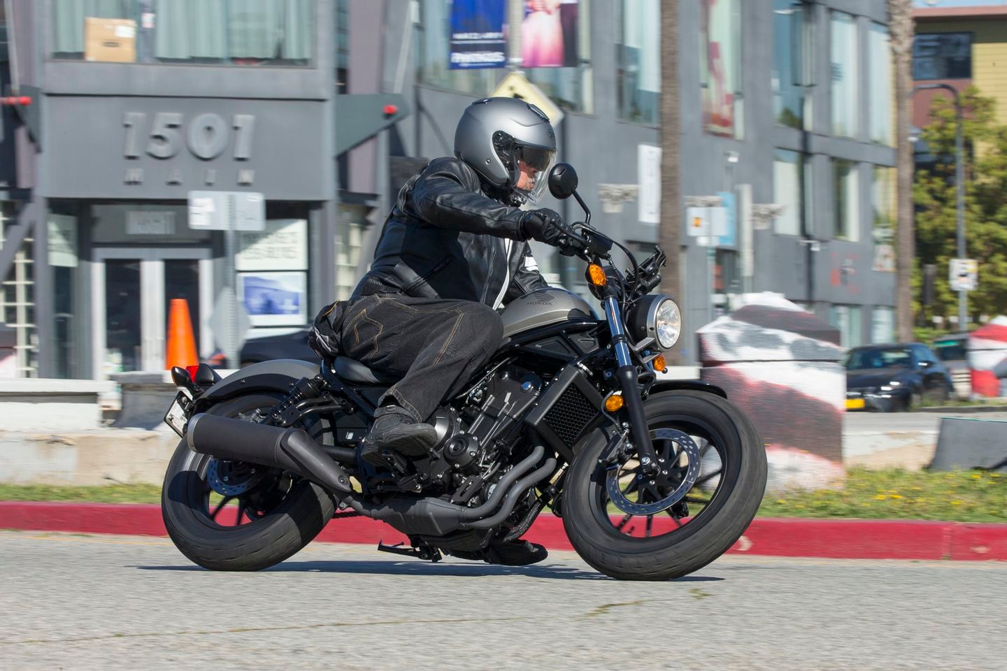 Helmet for honda online rebel 500