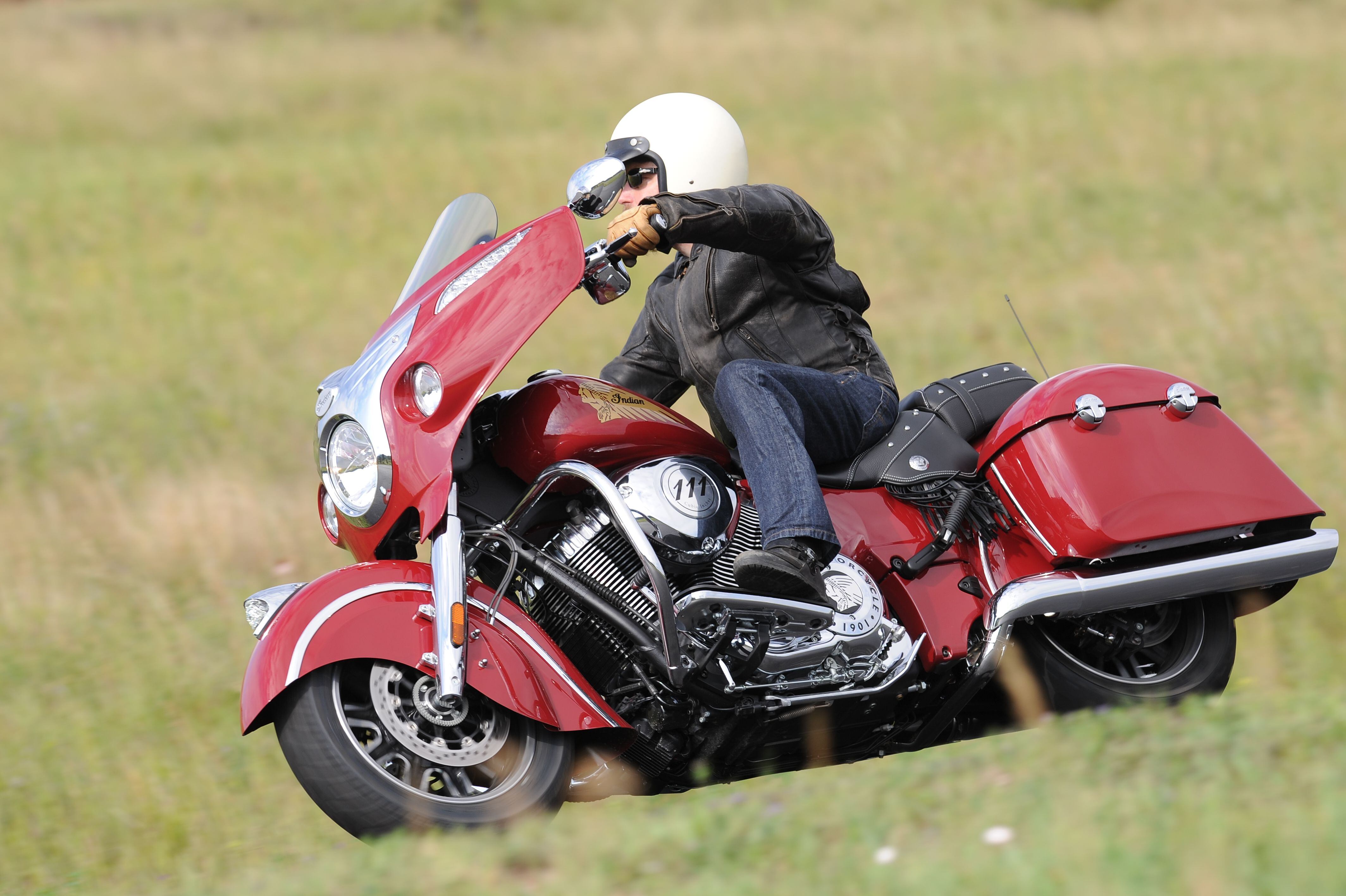 2014 Indian Chief Vintage and Chieftain Bagger- First Ride Review