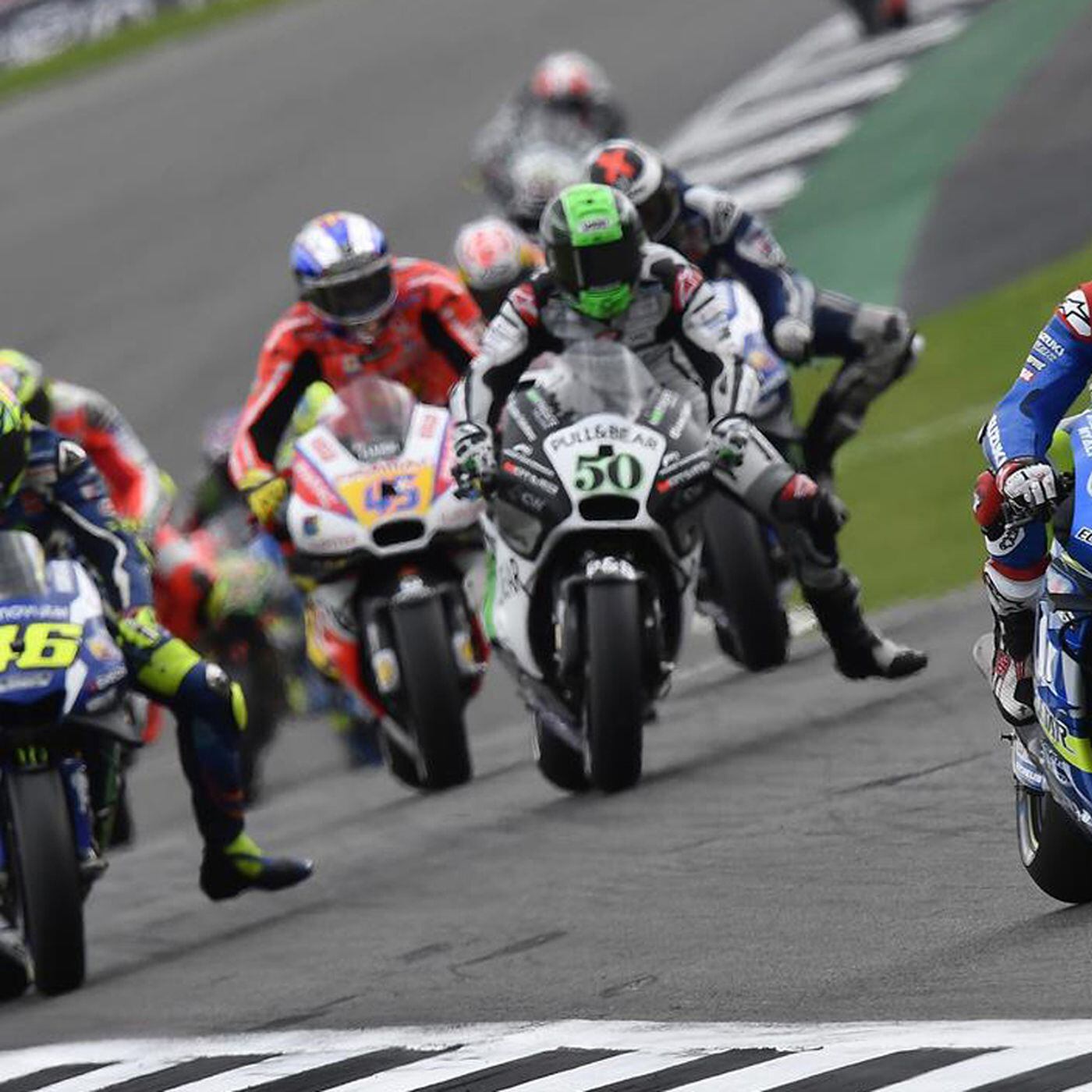 Maverick Vinales And Team Suzuki Ecstar Wins At Silverstone Motorcyclist