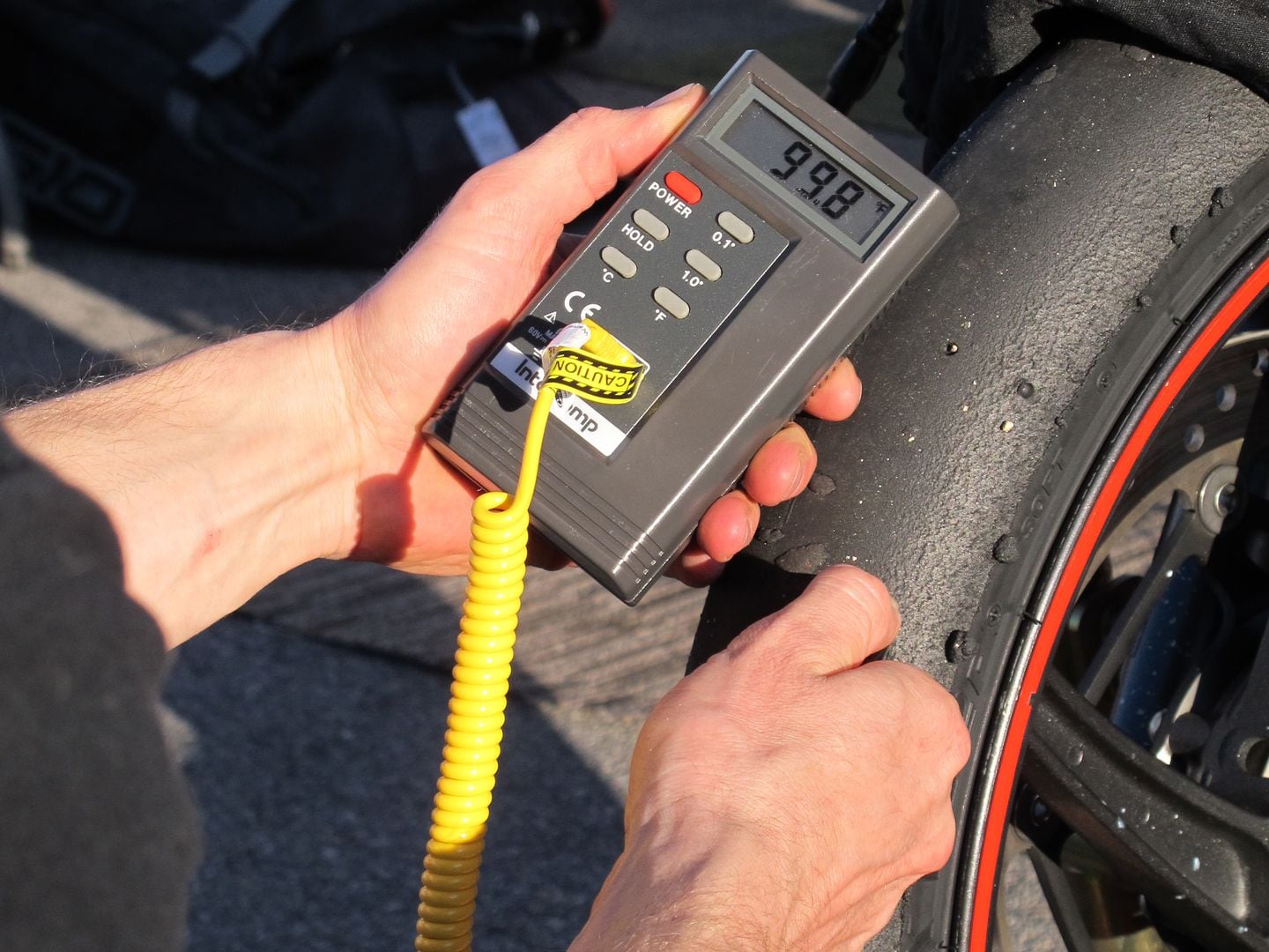 New Product Test | Intercomp Racing Tire Pyrometer | Motorcyclist