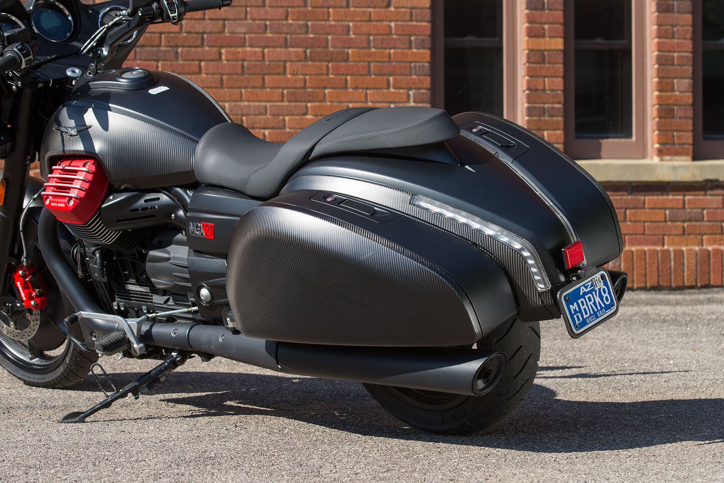 Moto guzzi deals bagger mgx 21