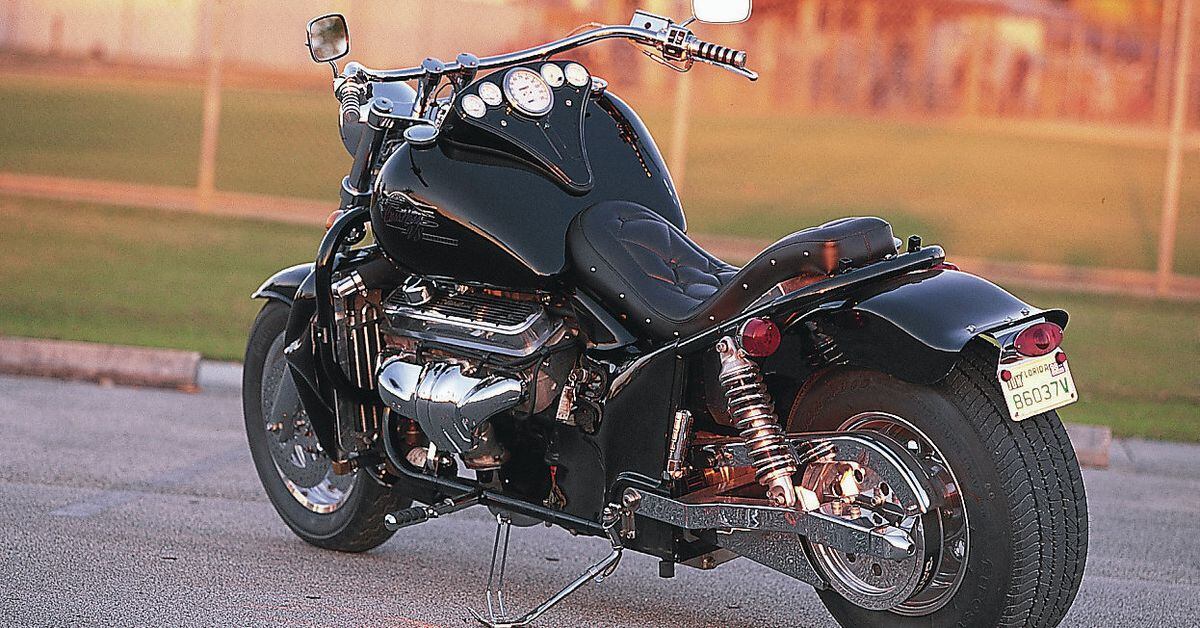 1996 2008 Boss Hoss V 8 Motorcyclist