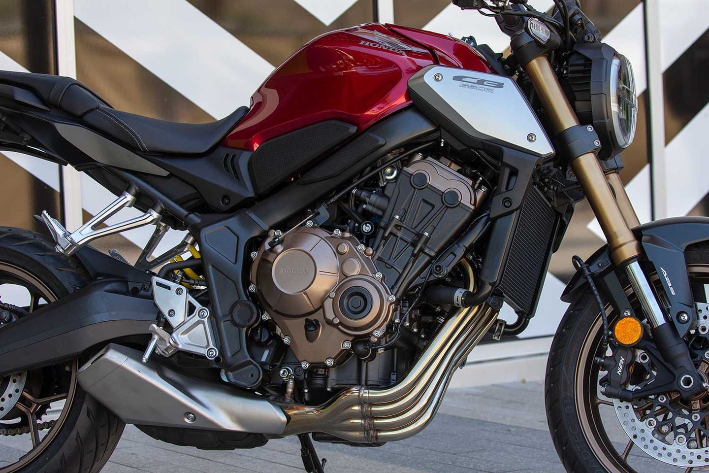 2019 Honda CB650R First Ride Review | Motorcyclist