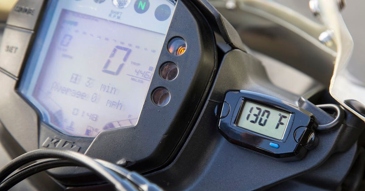 motorcycle-temperature-gauges-motorcyclist