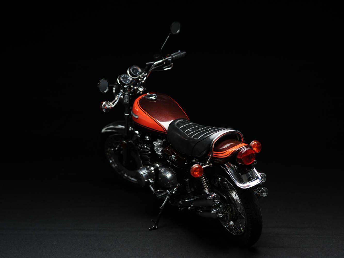 Yamato Unveils 1/6 Museum Model, Vol.1: Kawasaki Z1 – 1972 Early Type  (Candy Brown) | Motorcyclist