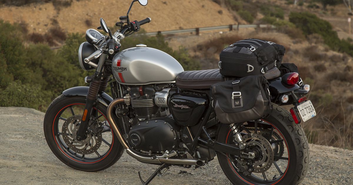 triumph speed twin bags