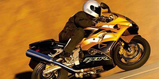 2002 Kawasaki ZX-9R | Road Test & Review | Motorcyclist