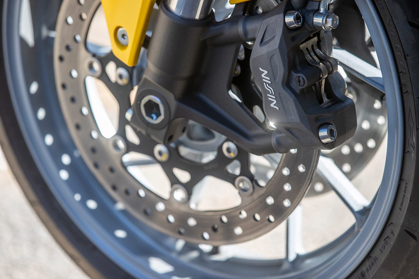 2024 Suzuki GSX-8R’s Nissin brakes.