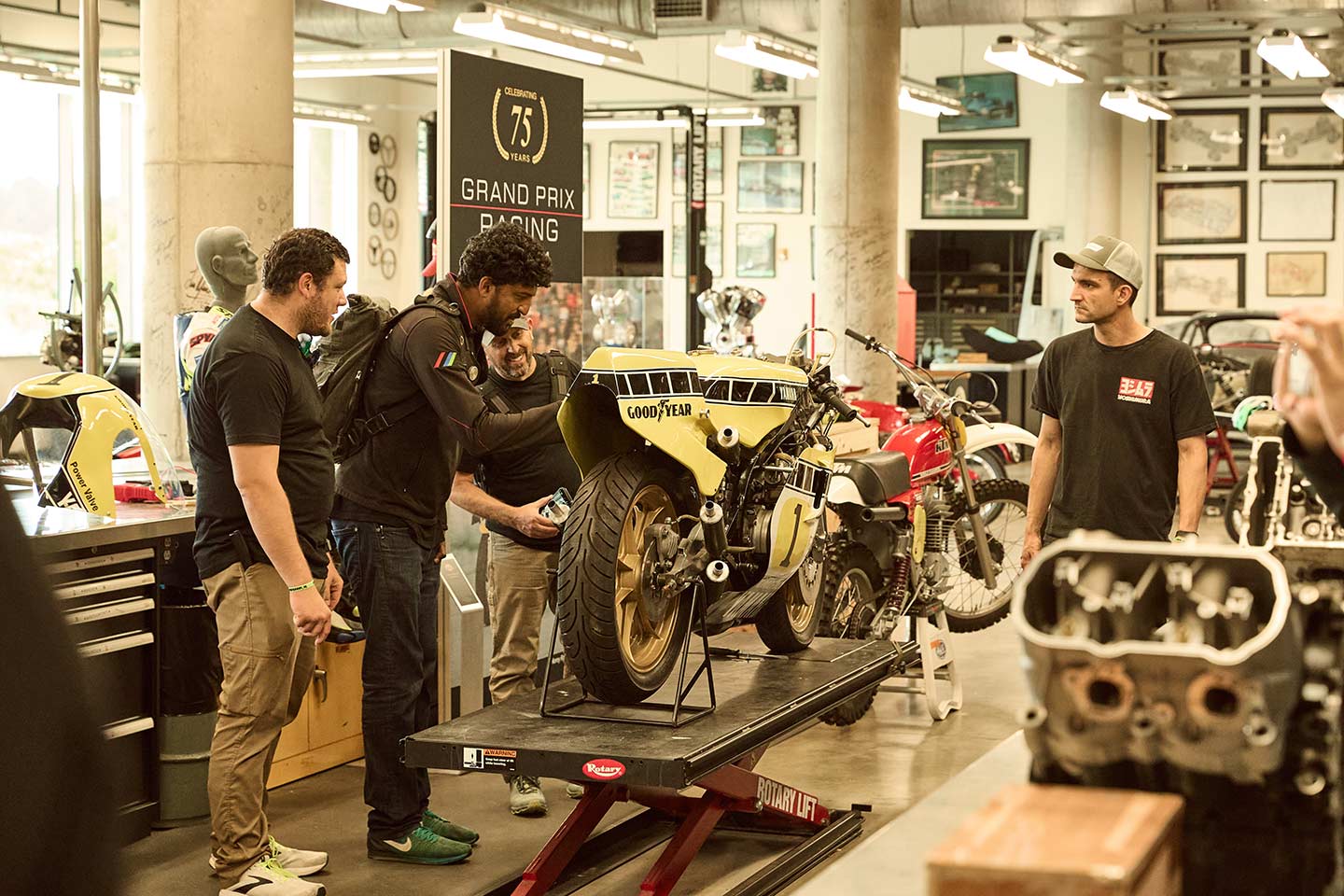 Everyone is drawn to Kenny Roberts’ beautiful Yamaha racebike.