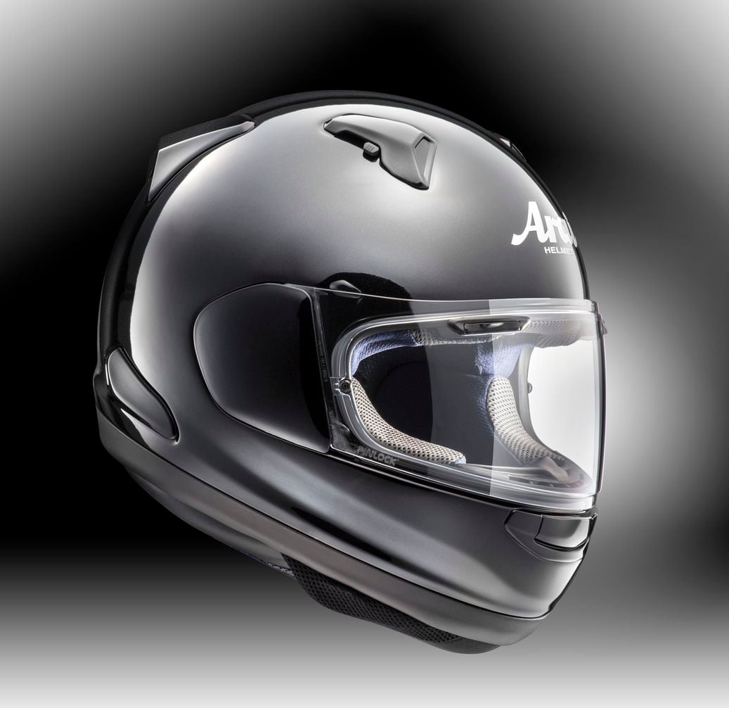 Arai Signet-X & Arai Quantum-X Helmet Review at RevZilla.com 